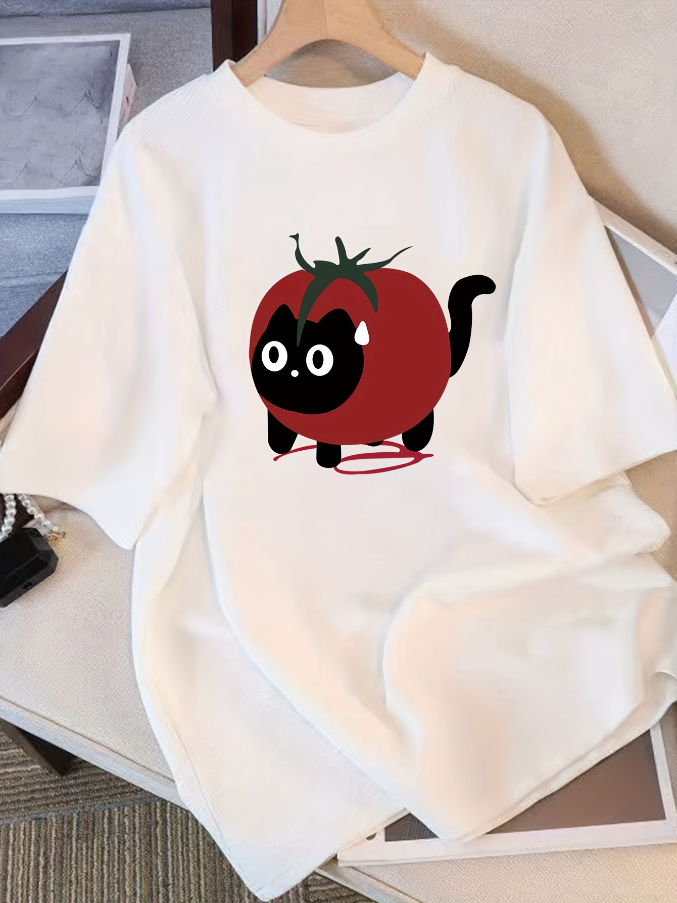 Damen-T-Shirt mit süßer Tomate – Summer Clothing Staples Bewertung und Preis